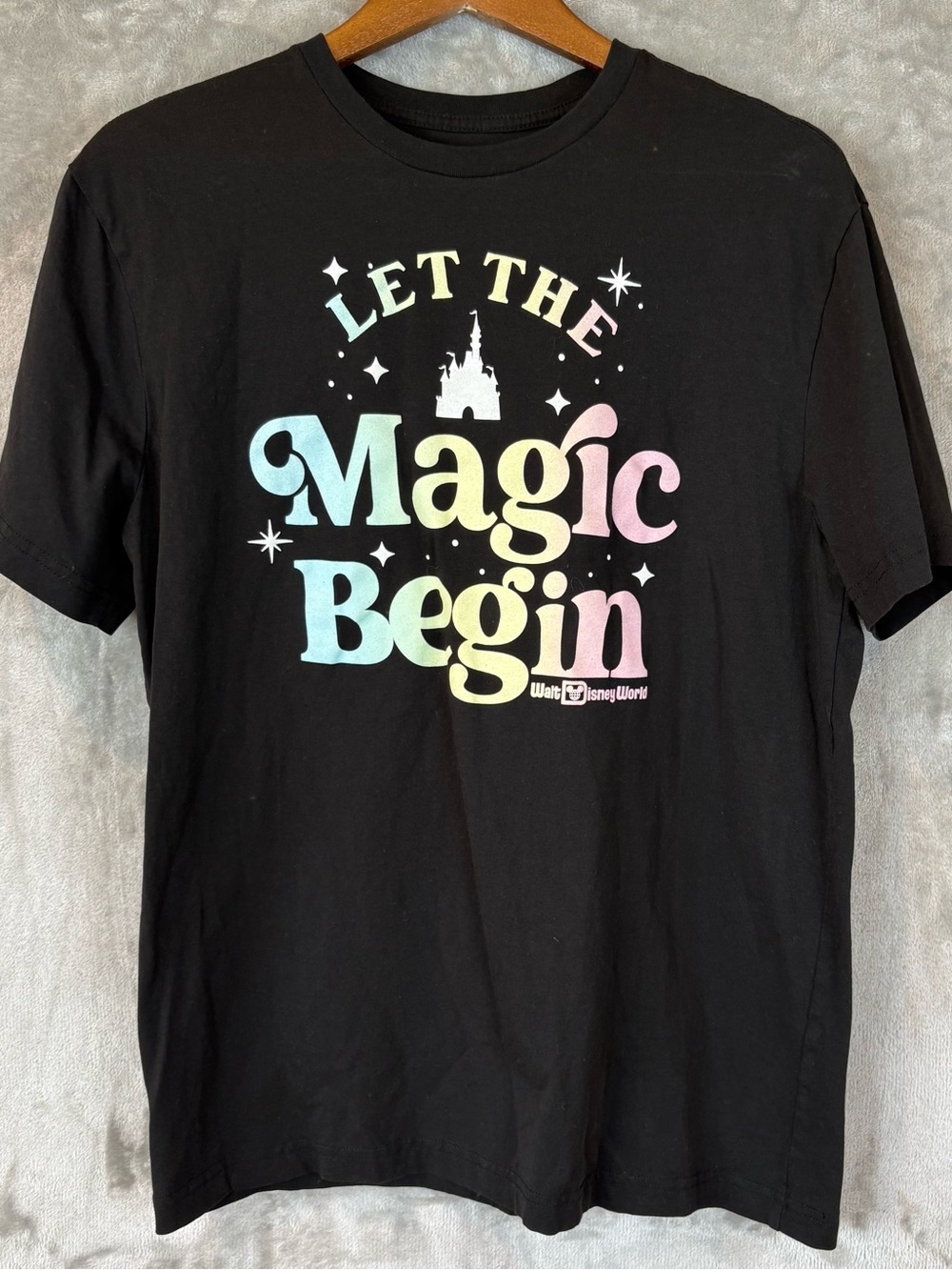 Disney Let the Magic Begin Black Tee w/Pastel Rainbow Castle Graphic Unisex Sz M